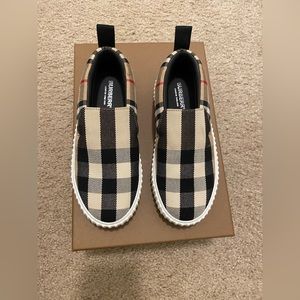 Burberry Beige Black Check Kids Slip-On Sneakers
